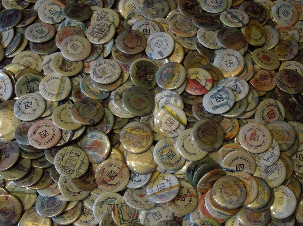 Button 3